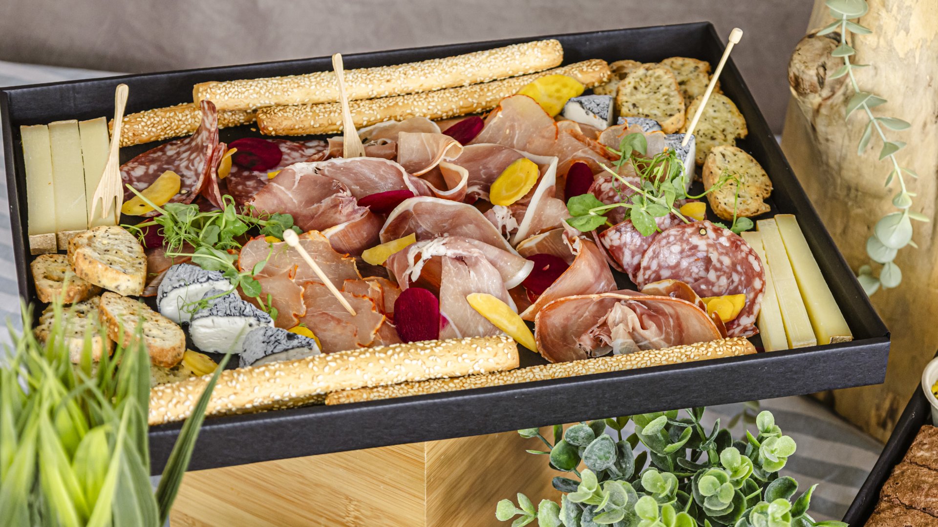 Les plateaux cocktails - charcuteries et fromages